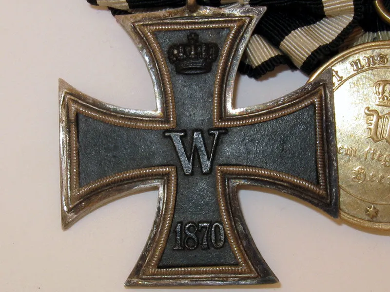 1870-71 War, Group To A Prussian Lieutenant,