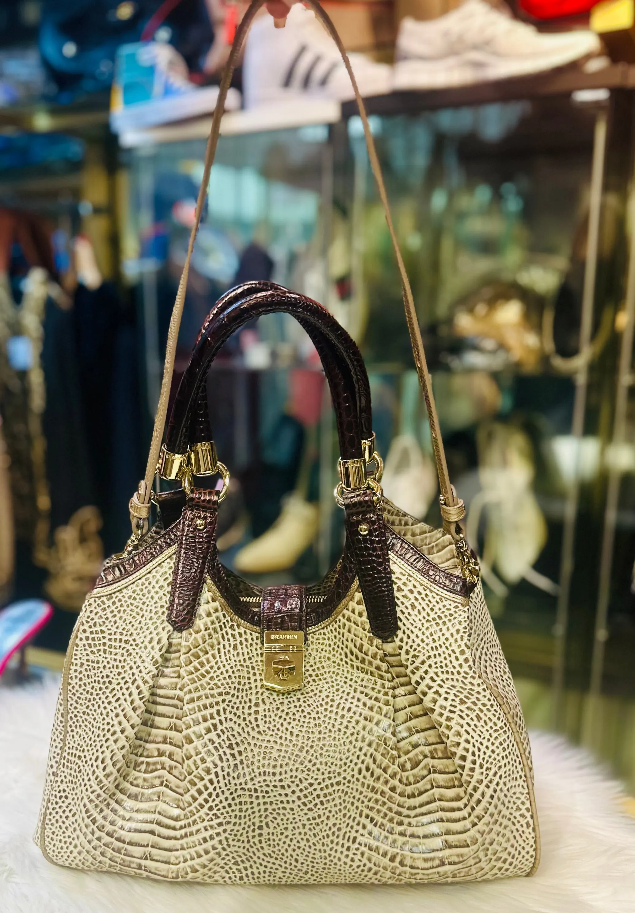 Brahmin Elisa Shoulder Bag Tri-color Creme Rhodes Embossed Leather   Tassel EUC (preowned)
