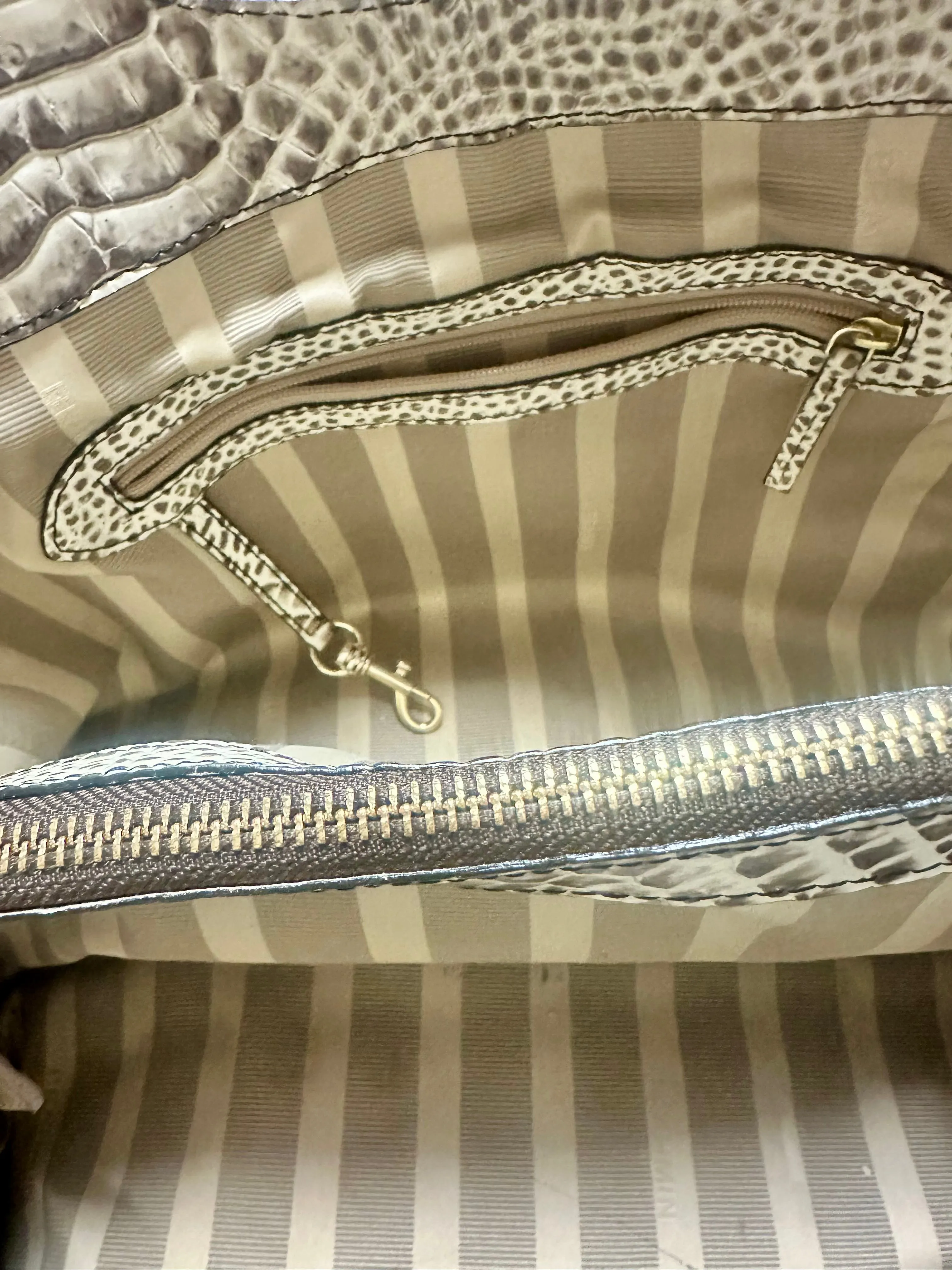 Brahmin Elisa Shoulder Bag Tri-color Creme Rhodes Embossed Leather   Tassel EUC (preowned)