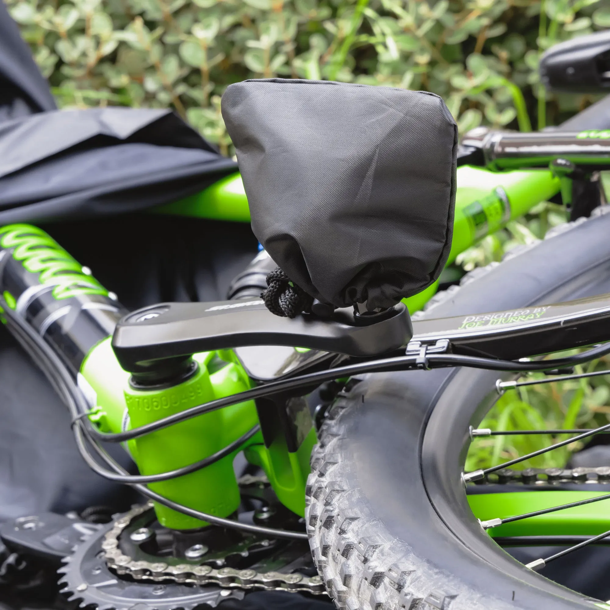 CyclingDeal Bike Cover for Travel Use - Fits MTB Road Bikes Up to 29" Wheels with 22" Frame - for Car Racks Carriers Transportation Outdoor & Indoor Home Storage - Water Repellent & Quality Zippers