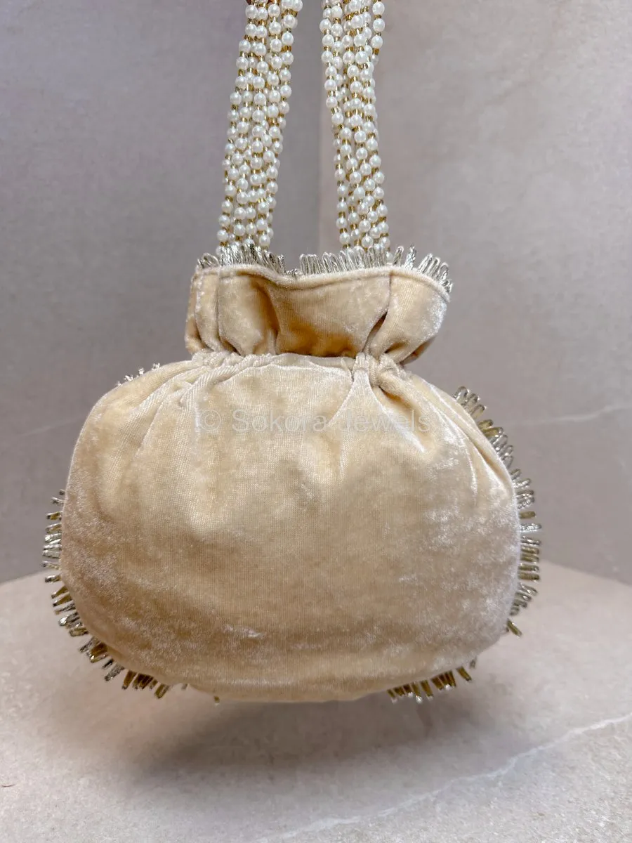 Floral Beaded Detail Velvet Bag