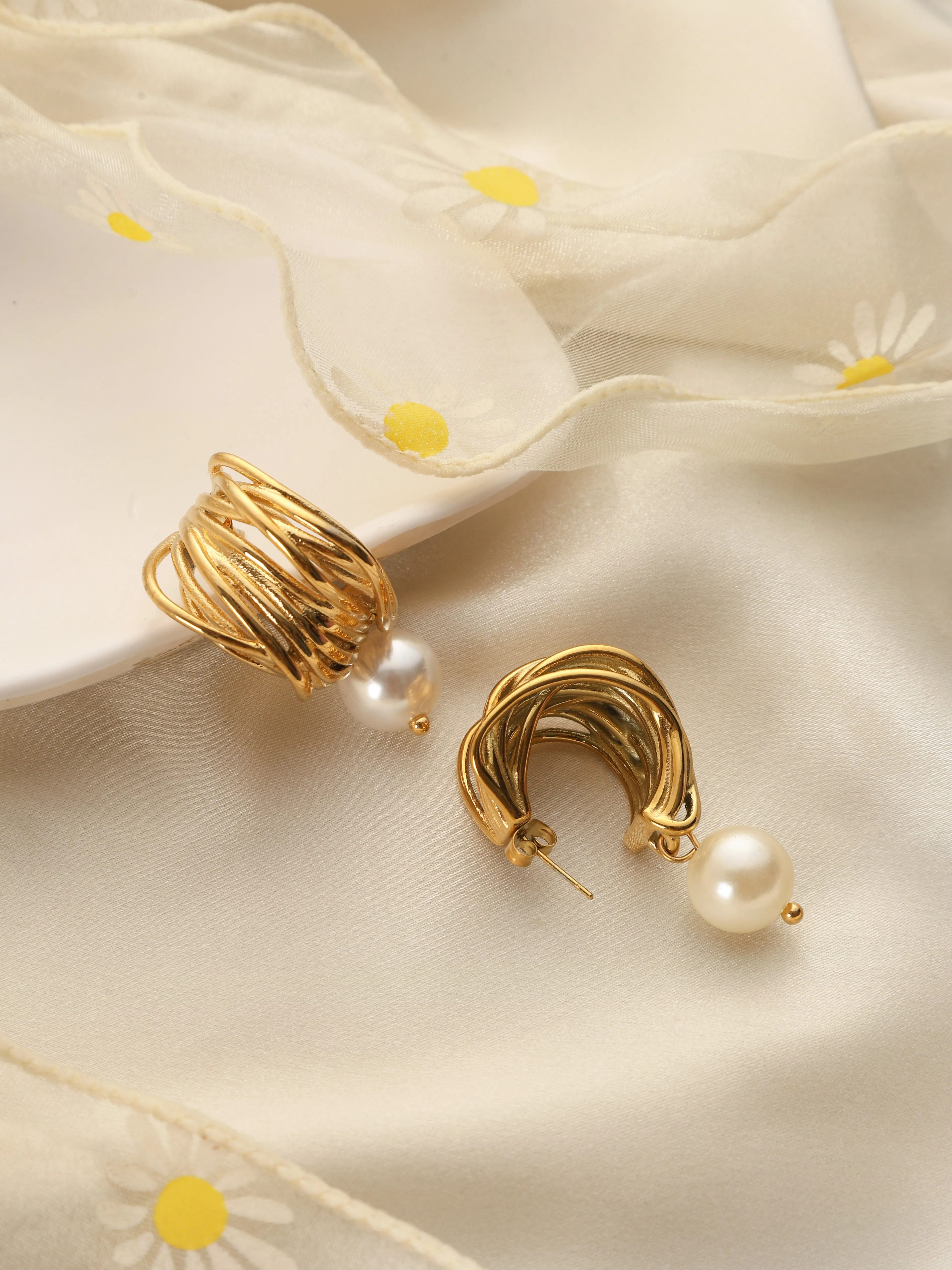 Voguish Hoops